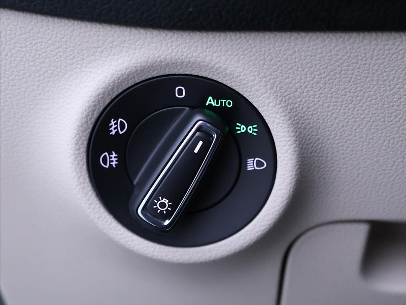Škoda Kodiaq 2,0 TSI DSG Style 4x4 1Maj DPH - fotka 17 z 34