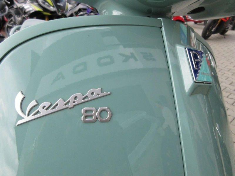 Vespa (2026) GTS 310 80th e5+ - fotka 8 z 16
