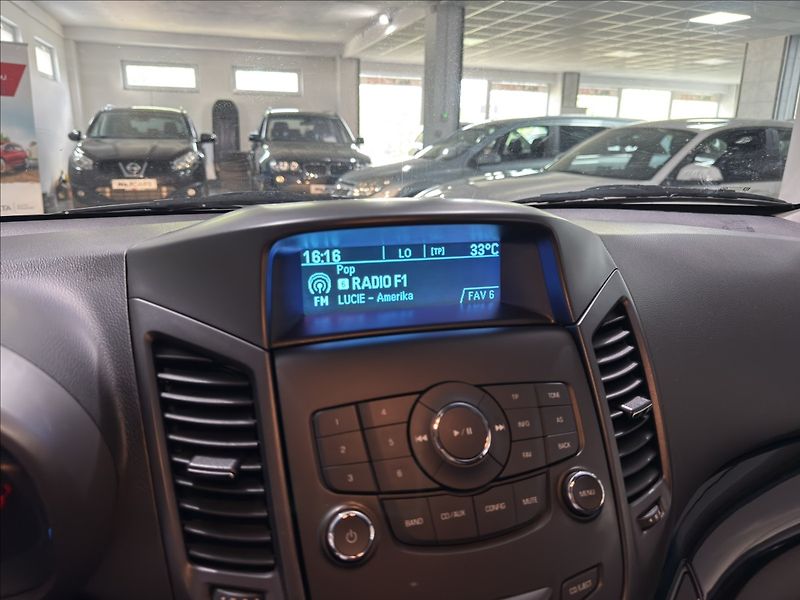 Chevrolet Orlando 1,8   i LT+ 7 MÍST AC TZ ČR TO - fotka 13 z 40
