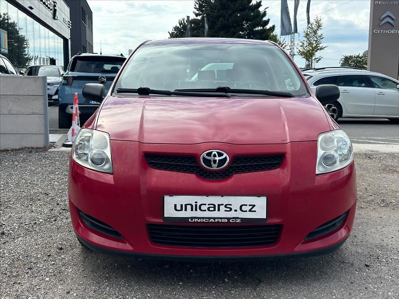 Toyota Auris 1,3 VVT-i  CZ alu kola - fotka 2 z 17