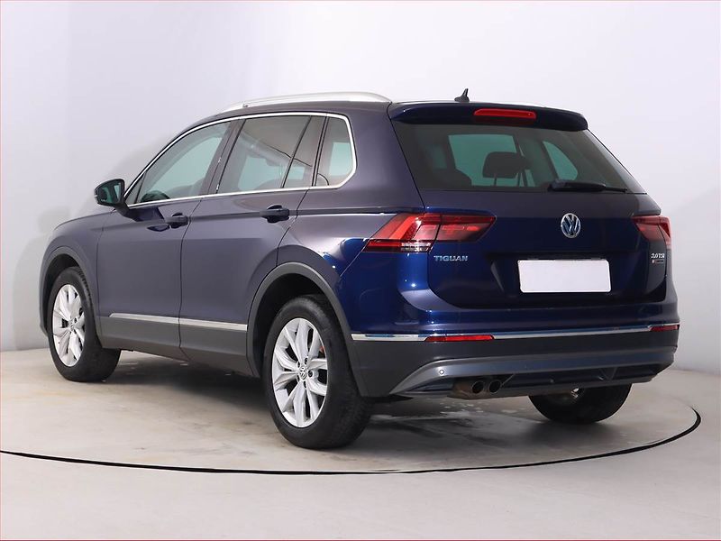 Volkswagen Tiguan (2016) 2.0 TSI, 4X4, Automat - fotka 4 z 22