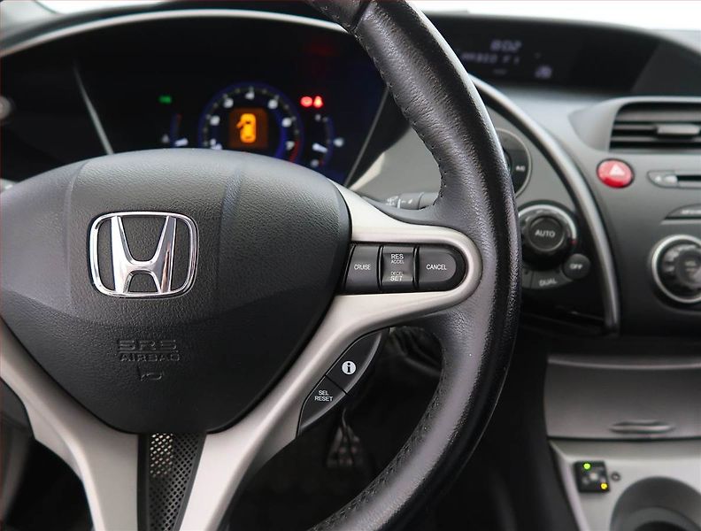 Honda Civic (2008) 1.8, LPG, ČR,1.maj, Tempomat - fotka 21 z 24