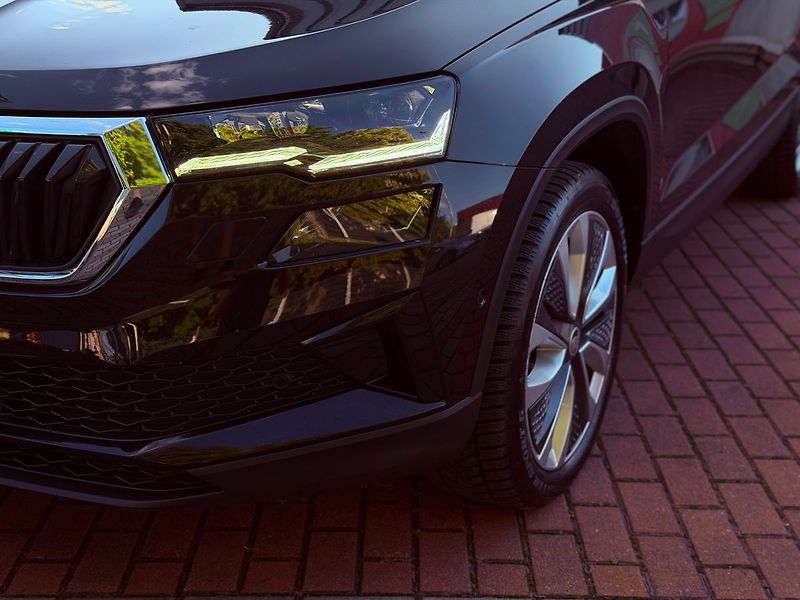 Škoda Karoq 1.5 TSi DSG Style, ČR, 1.Maj - fotka 3 z 34