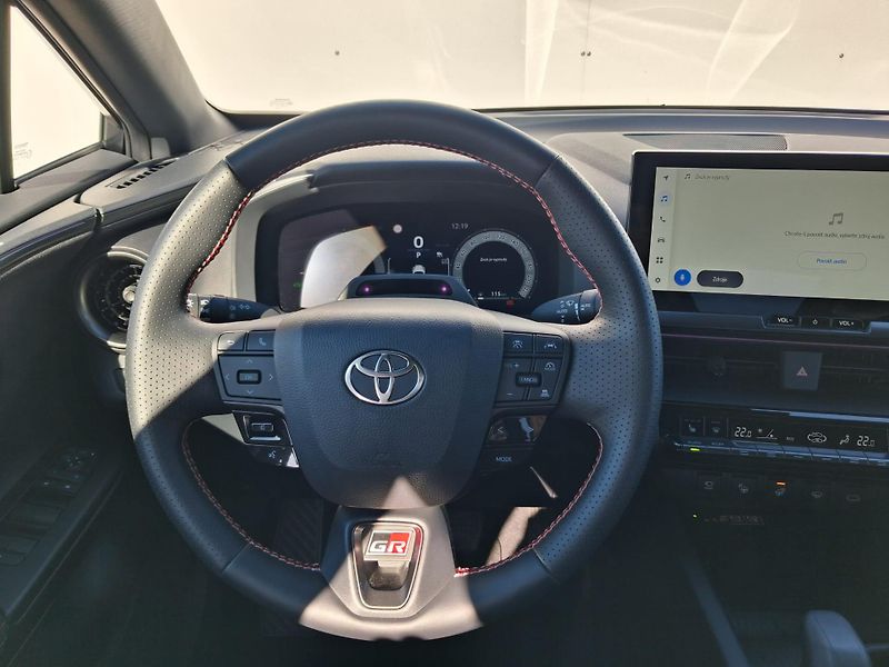 Toyota C-HR 2,0 HEV e-CVT GR Sport - fotka 14 z 24