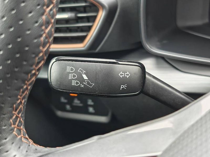 Cupra Formentor 6MP 1,5 TSI - fotka 13 z 24