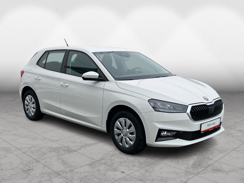Škoda Fabia 1,0 MPI 59 kW Selection - fotka 9 z 29