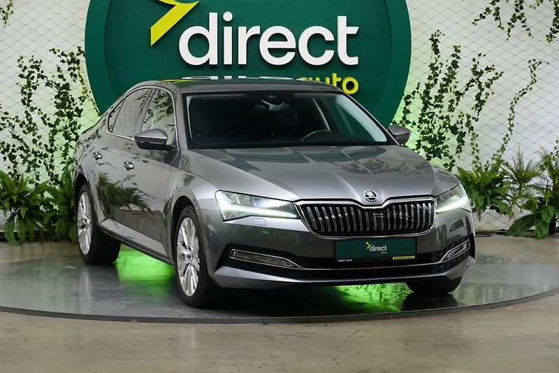 Škoda Superb - fotka 8 z 29