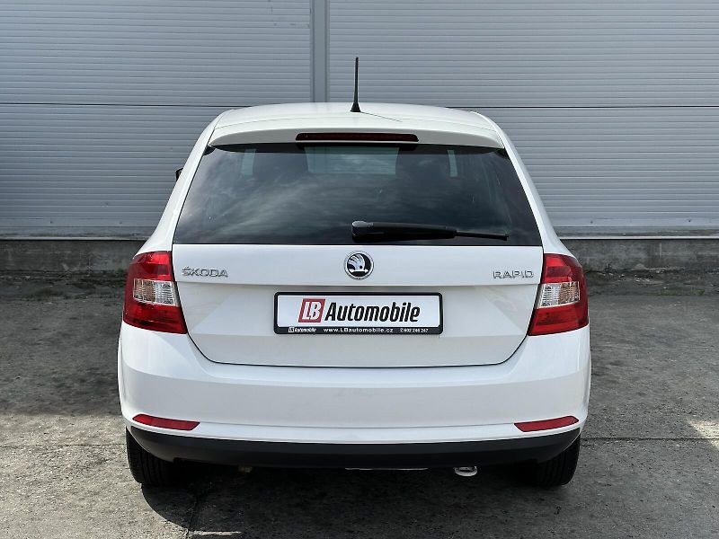 Škoda Rapid 1.2TSi Ambition PLUS 105PS Spa - fotka 5 z 30