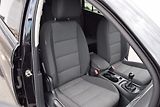 Volkswagen Touran (2017) 1.4TSI 110kw CLBMT TAŽ NAV APP - náhled 35