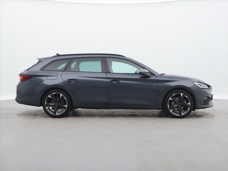 Cupra Leon 2,0 TSI 140 kW DSG ST CZ - fotka 8 z 35