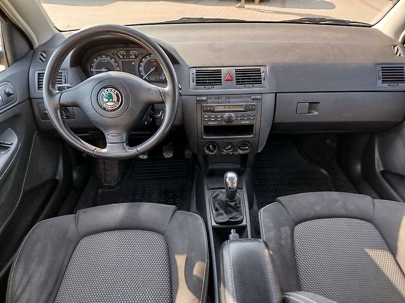 Škoda Fabia Combi 1.9TDi 74kW MAN5 - fotka 12 z 21