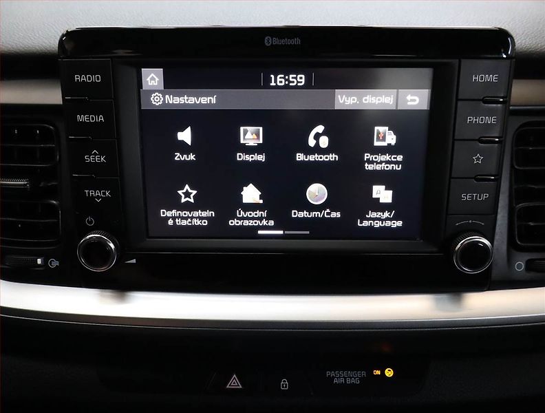 Kia Stonic (2020) 1.25 CVVT, ČR,1.maj - fotka 16 z 22