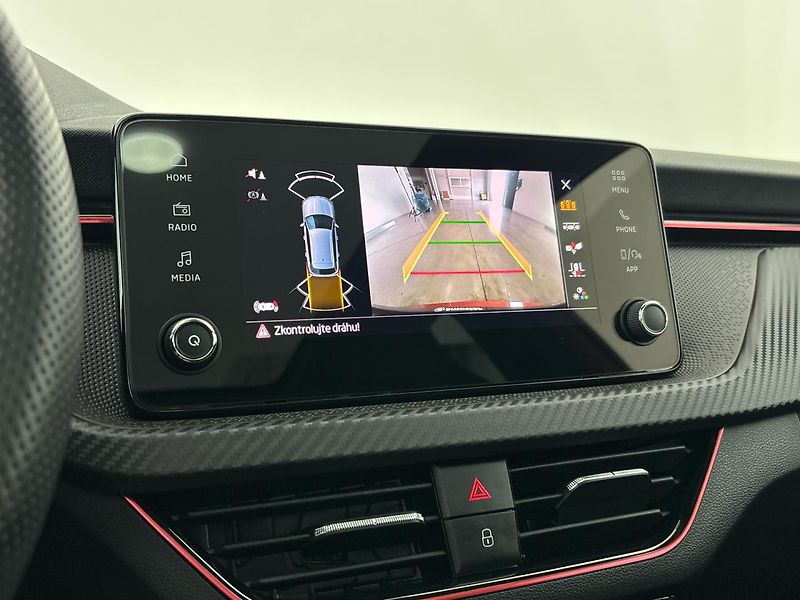 Škoda Kamiq Monte Carlo DSG - fotka 26 z 31