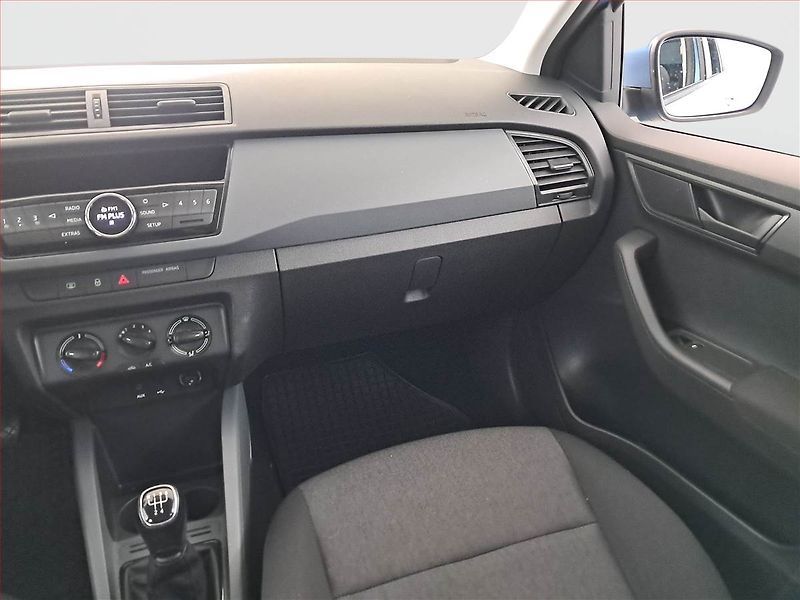 Škoda Fabia (2018) 1.0 TSI - fotka 8 z 14
