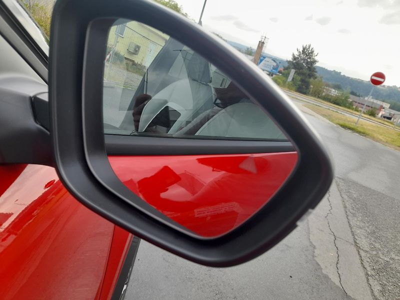 Citroën C3 Aircross (2026) MAX Hybrid 145k Automatic - fotka 49 z 64