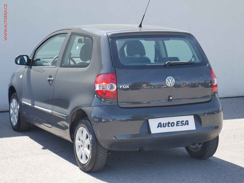 Volkswagen Fox (2008) 1.2i, Klima - fotka 6 z 13