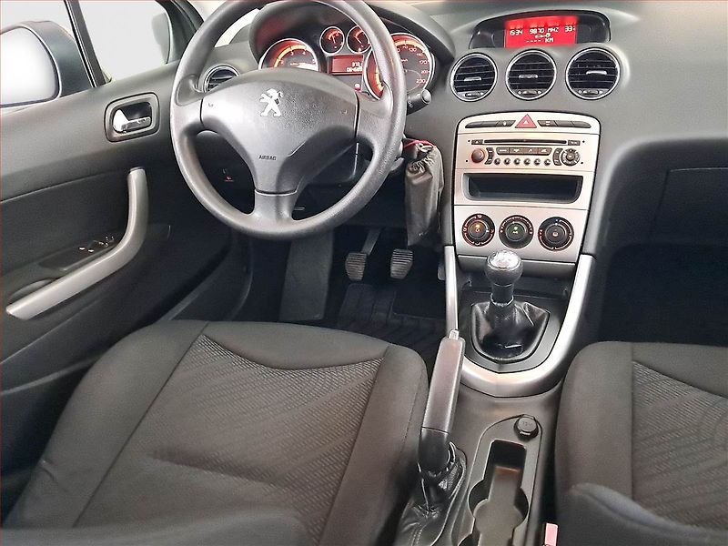 Peugeot 308 (2012) 1.4 VTi, ČR,1.maj - fotka 7 z 16
