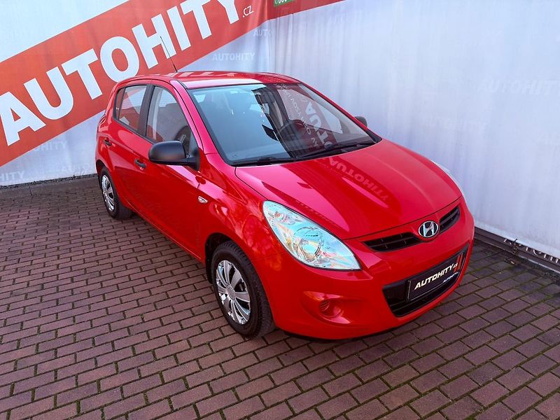 Hyundai i20 1.2, ČR, 1.Maj, Klimatizace - fotka 3 z 18