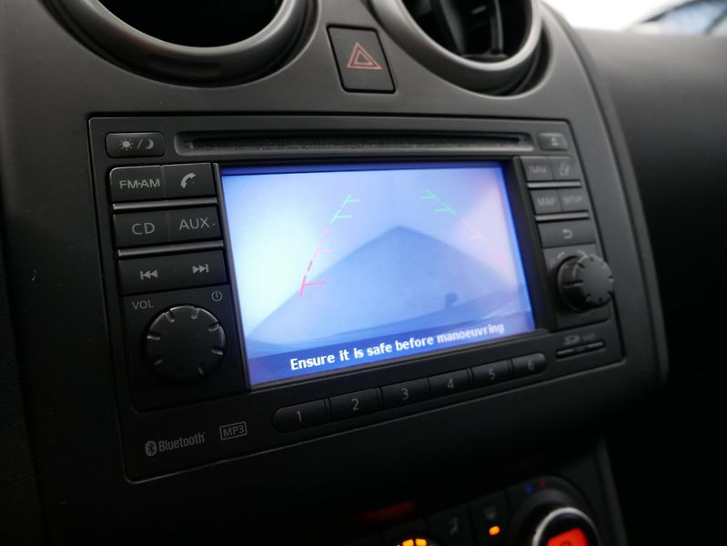 Nissan Qashqai - fotka 18 z 24