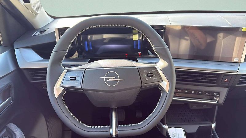 Opel Frontera (2026) GS Hybrid 1.2 TURBO (107kW/145 - fotka 16 z 23