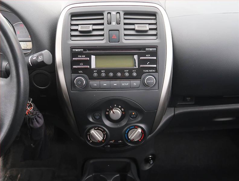 Nissan Micra (2015) 1.2 12V, ČR,1.maj, Serv.kniha - fotka 12 z 17
