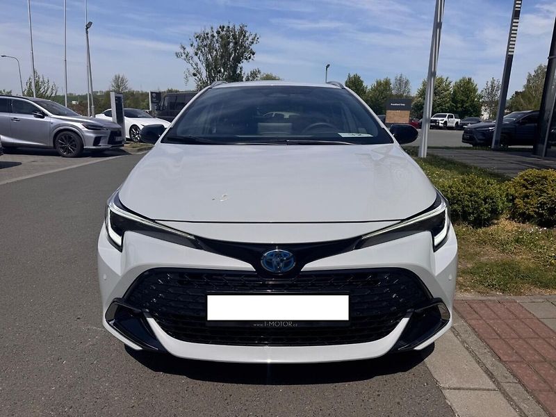 Toyota Corolla 1.8 Style - fotka 6 z 7