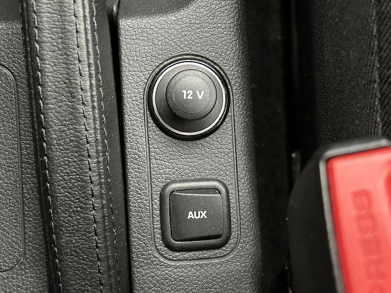 Škoda Roomster 1.6 V Comfort - fotka 15 z 25