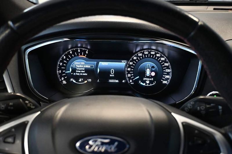 Ford Mondeo (2018) 2.0 ST-LINE 132 KW LED ACC Taž - fotka 22 z 36