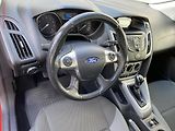 Ford Focus (2012) 1.6i, ČR, AC, park.čidla - náhled 12