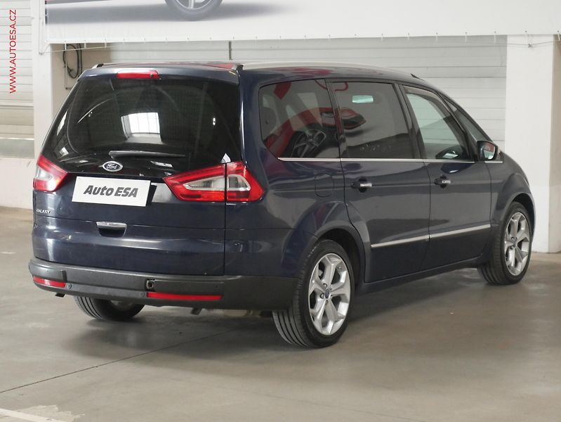 Ford Galaxy (2011) 2.2 TDCi, ČR, Ghia, panor - fotka 4 z 20