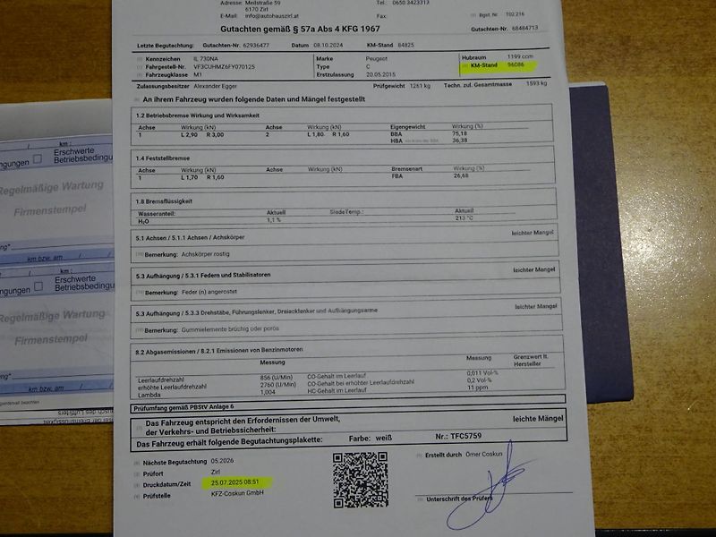 Peugeot 2008 1.2 VTi Allure AUTOMAT SERVIS - fotka 33 z 34