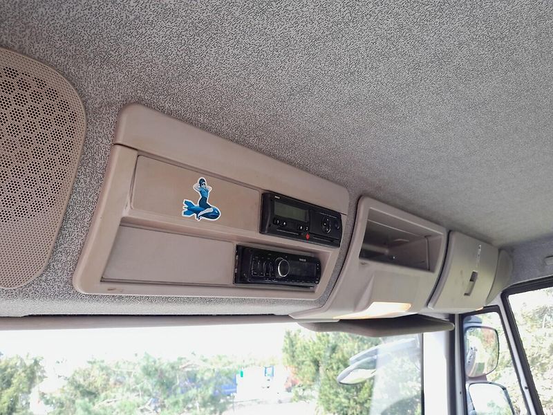 Iveco 120 E nosič kontejnerů - fotka 19 z 43