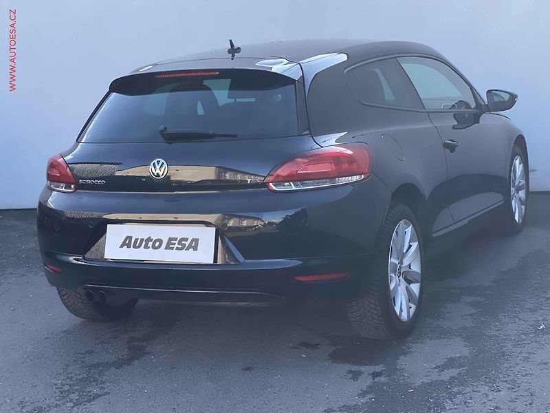 Volkswagen Scirocco (2009) 1.4 TSi, Sport - fotka 4 z 16