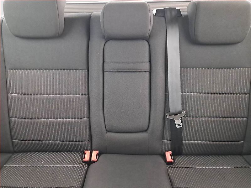 Ford Focus (2011) 1.6 TDCi, nová STK, Tažné - fotka 10 z 16