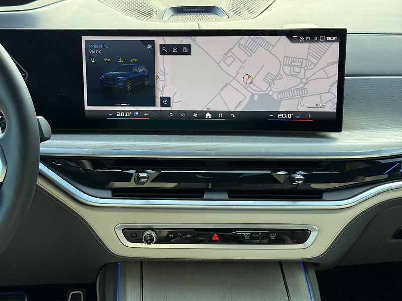 BMW X7 M60i xDrive - fotka 12 z 22