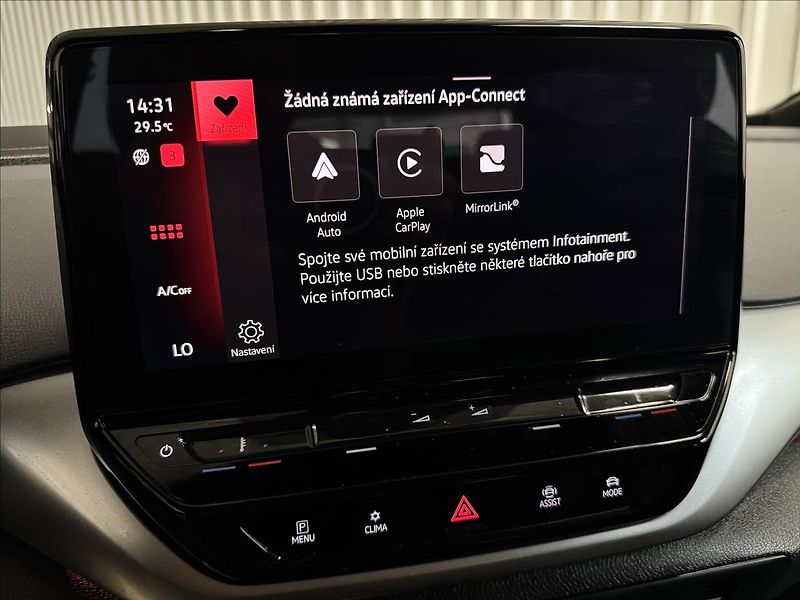 Volkswagen ID.4 150kW PRO PERF. KAM360 SOH 94% - fotka 19 z 44