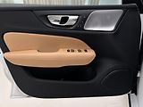Volvo V60 T6 AWD ULTRA BRIGHT AUT - náhled 7