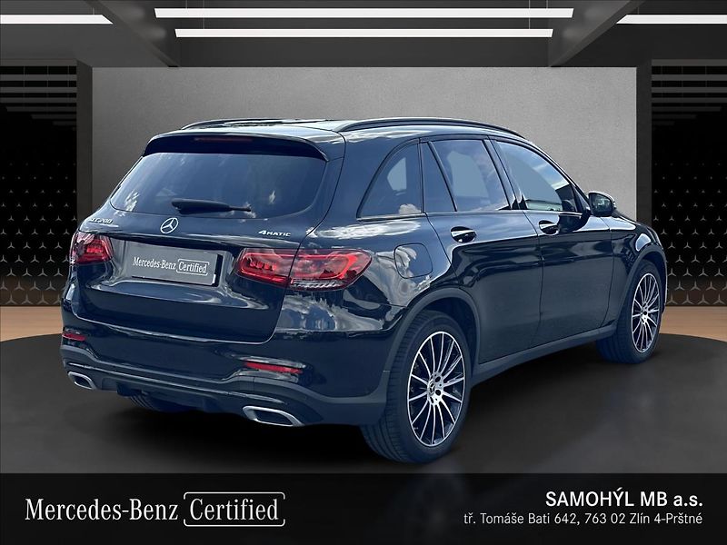 Mercedes-Benz GLC 200 4MATIC AMG linie - fotka 5 z 13