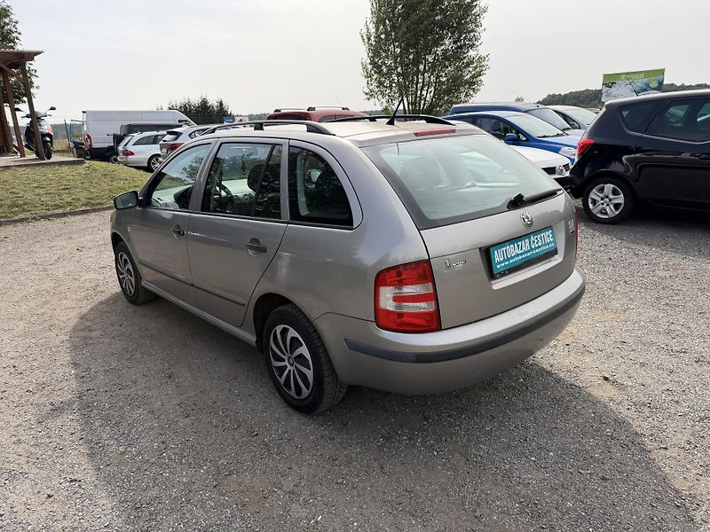 Škoda Fabia 1.2i - fotka 8 z 18