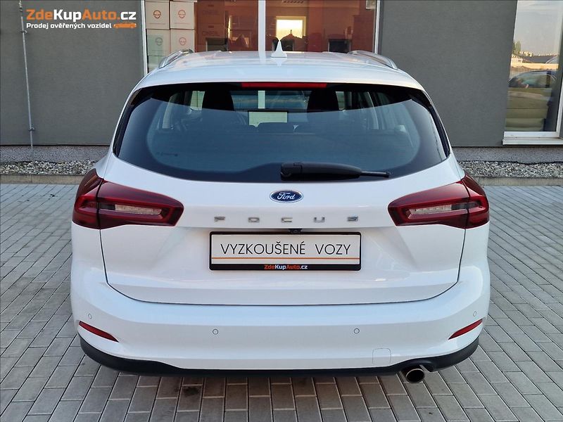 Ford Focus 1.5 TDCi Titanium, ČR, 1.Maj. - fotka 9 z 50