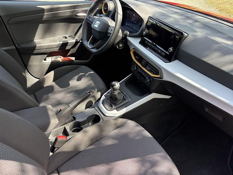 Seat Arona (2024) 1.0 TSI Style - fotka 9 z 27