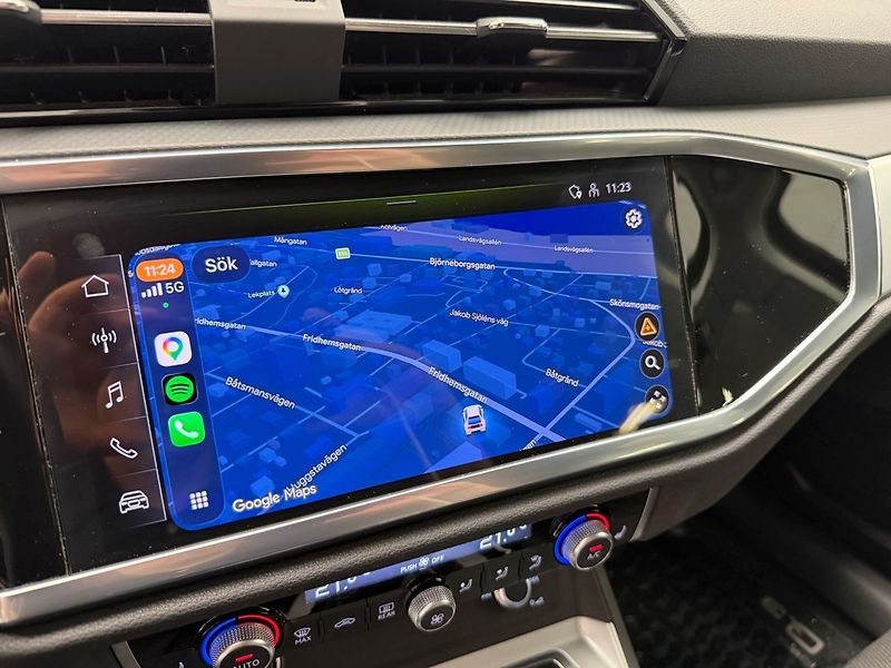 Audi Q3 35TFSI Matrix Kam NezTop Taž - fotka 15 z 20