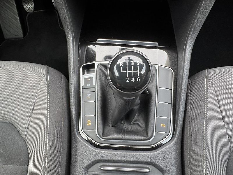 Volkswagen Golf Sportsvan (2016) 1.4TSi HighLine Xenony Navi - fotka 7 z 48