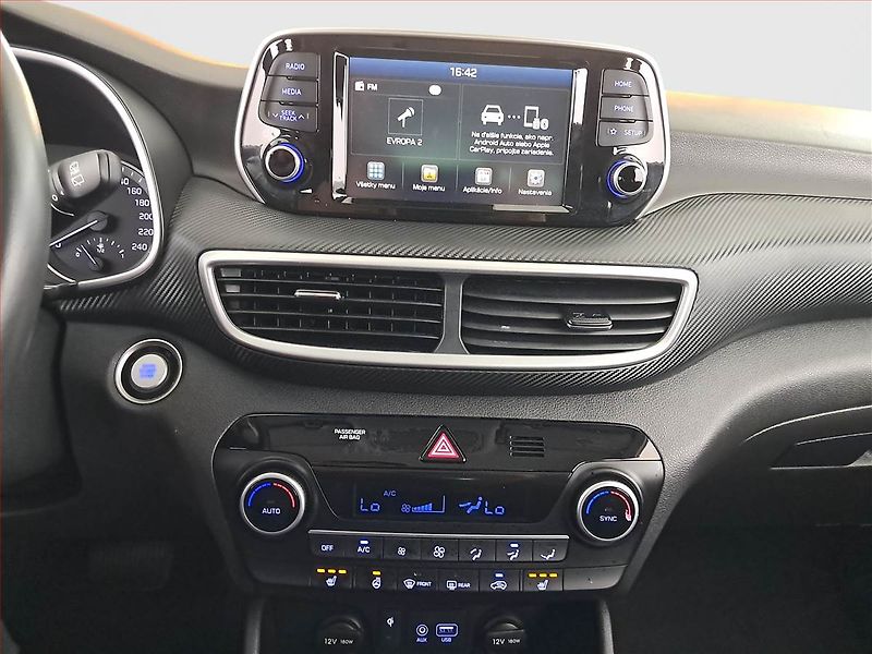 Hyundai Tucson (2019) Ice Braker 1.6 T-GDI, 4X4 - fotka 12 z 20