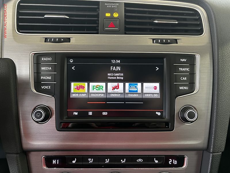 Volkswagen Golf (2015) 1.6 TDi Variant, Comfortline - fotka 14 z 18