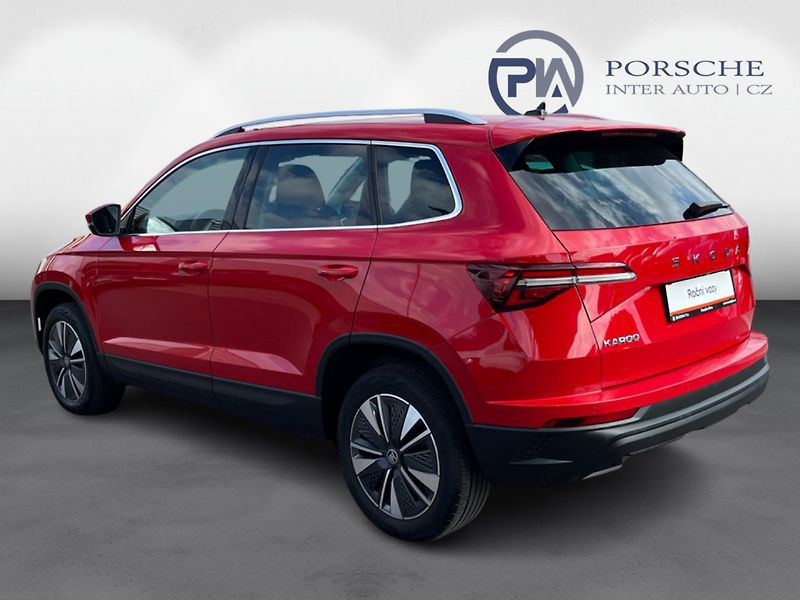 Škoda Karoq 1.5TSI TOP SELECTION 110kW - fotka 6 z 23