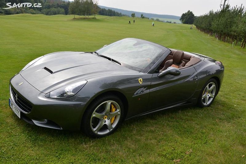 Ferrari California (2011) Top Podepsaná KIMI RAIKKONEN - fotka 1 z 48