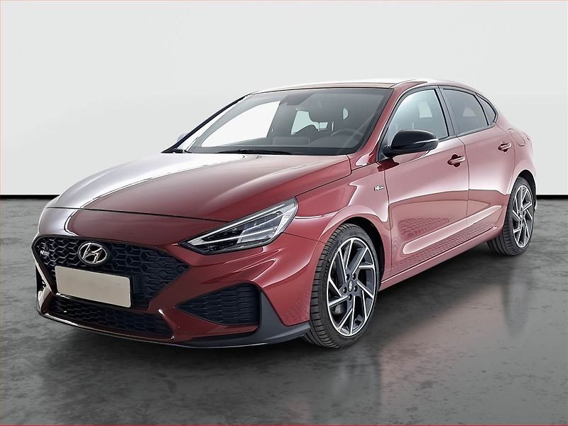 Hyundai i30 (2021) N-Line 1.5 T-GDI MHEV - fotka 2 z 14