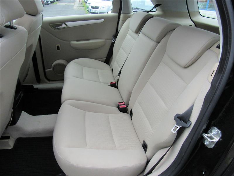 Mercedes-Benz Třídy B 1,7 i 85kW B170 - fotka 10 z 26
