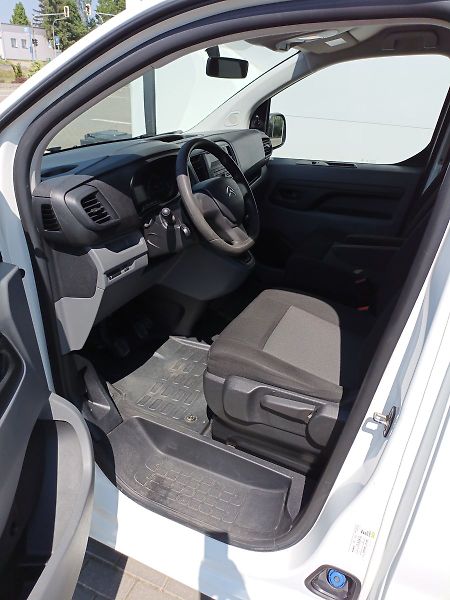 Citroën Jumpy Space Tourer*8 míst*po servise - fotka 16 z 21